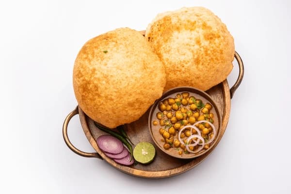 Chana Bhatura